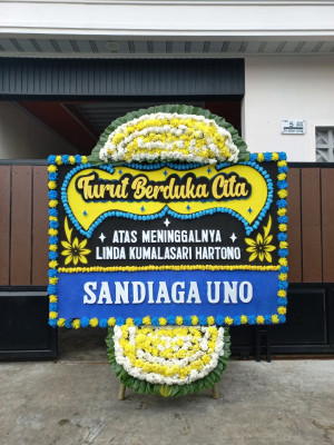 Papan Bunga Duka di Kandang Mas
